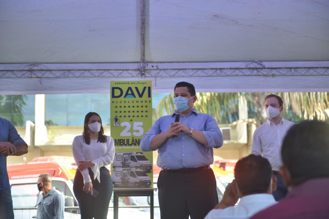 Por meio de doação, Davi entrega 25 ambulâncias e 130 mil testes para combate ao coronavírus no Amapá