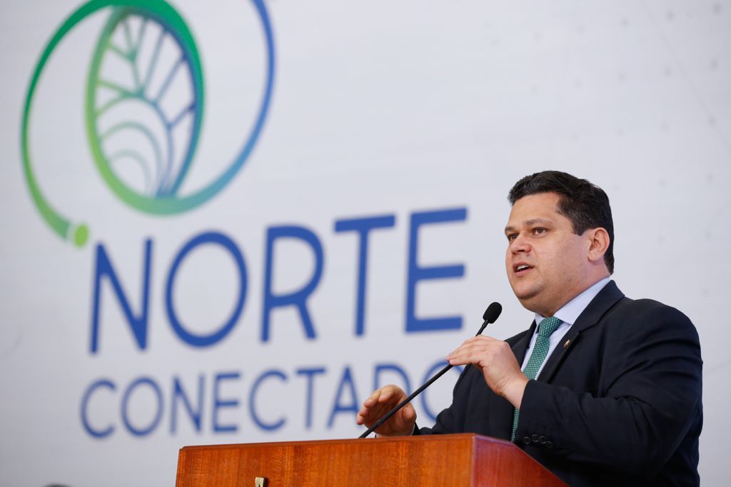 Davi anuncia chegada do projeto “Norte Conectado” ao Amapá.