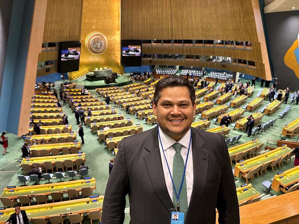 Davi Alcolumbre acompanha a 78ª Assembleia Geral da ONU