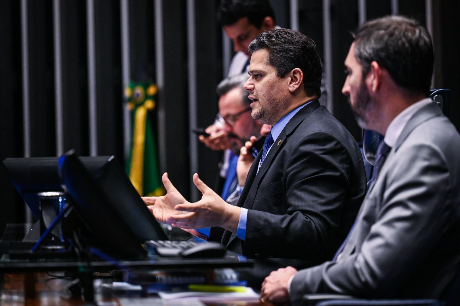 Alcolumbre diz que criação da frente sobre Margem Equatorial contribui para aprofundar debate sobre exploração de petróleo no Norte do Brasil