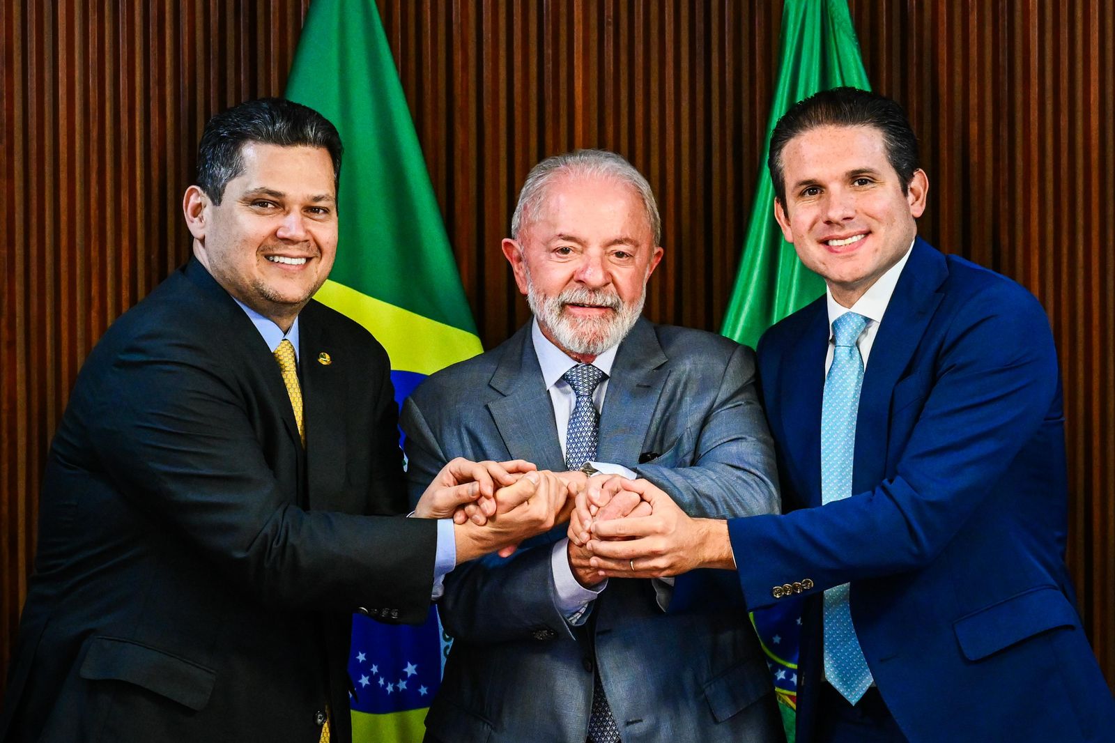 Davi: “Vamos trabalhar com diálogo e responsabilidade para garantir justiça tarifária ao povo brasileiro”