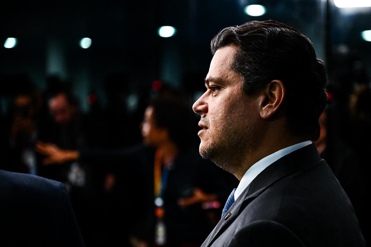 Davi Alcolumbre anuncia calendário para sabatina de Jorge Messias e destaca alinhamento com a CCJ