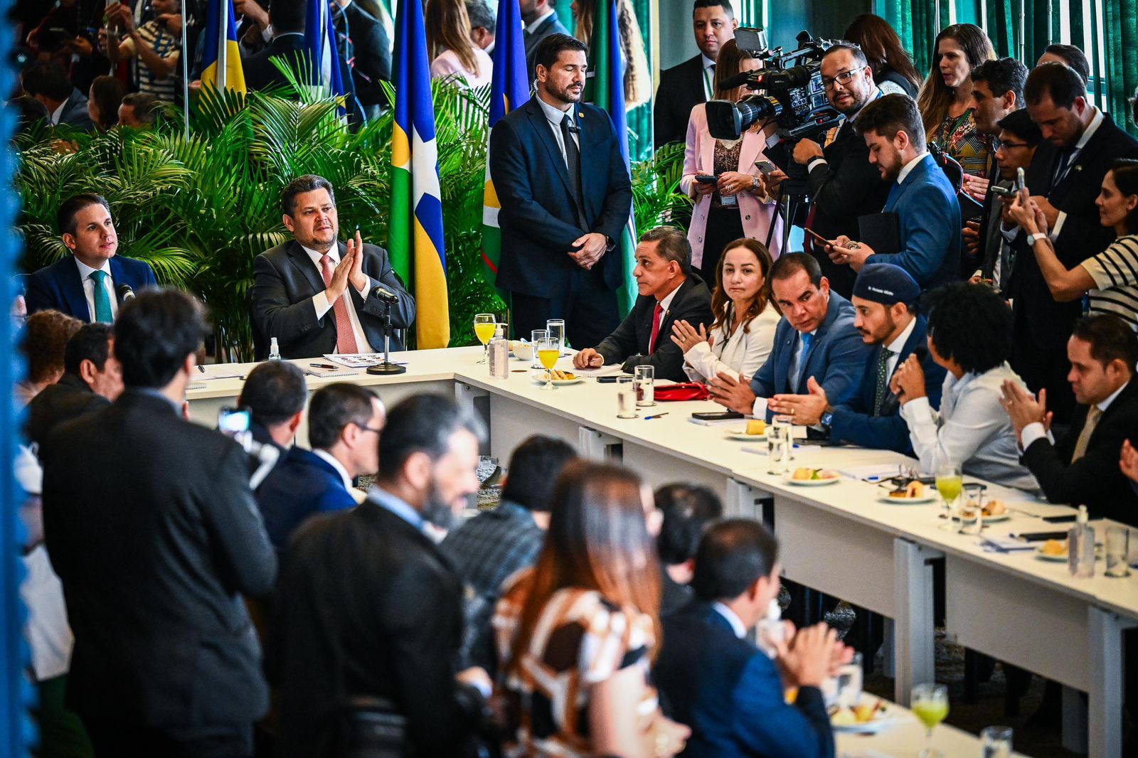 “O Parlamento nunca desistiu dessa luta”, diz Alcolumbre sobre avanço da PEC 47 na Câmara